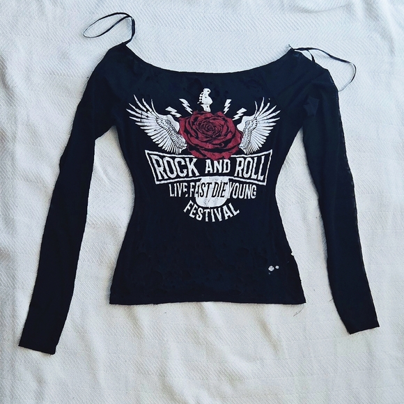 Black Rock and Roll Graphic Women's Top - Picture 1 of 3
